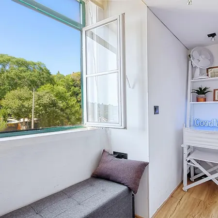 Historic Gem & Modern Loft In The Heart Of Апартаменти *